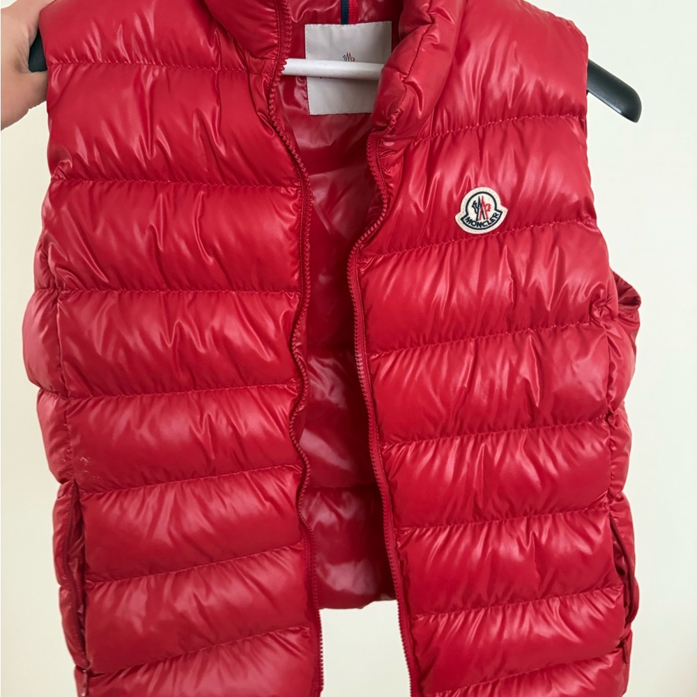Moncler women’s ghany down Red Puffer Vest